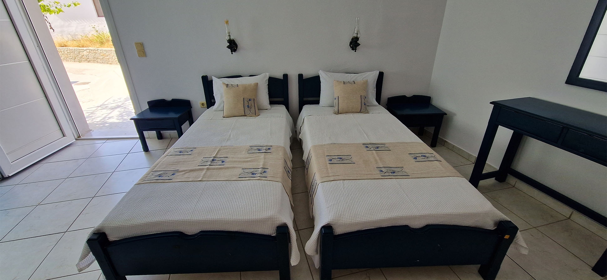 Studio 1 - Ξενοδοχείο KatoYialos στα Ψαρά