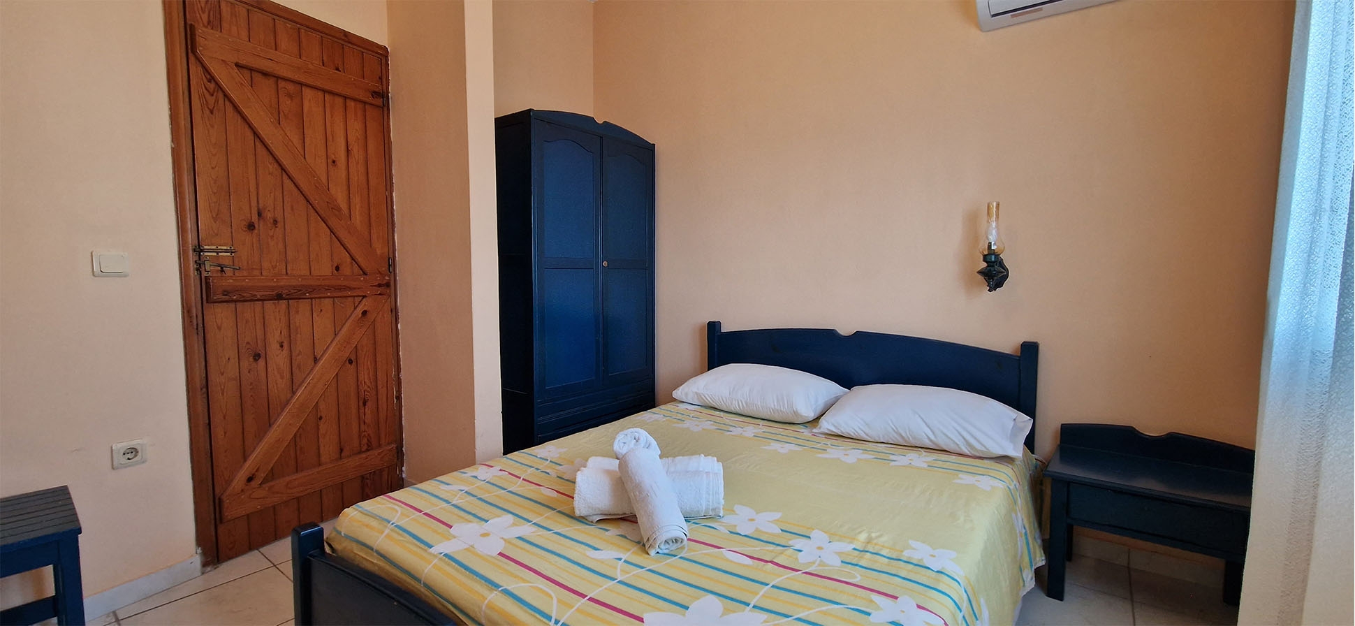 Δωμάτιο 2 - Ξενοδοχείο KatoYialos στα Ψαρά